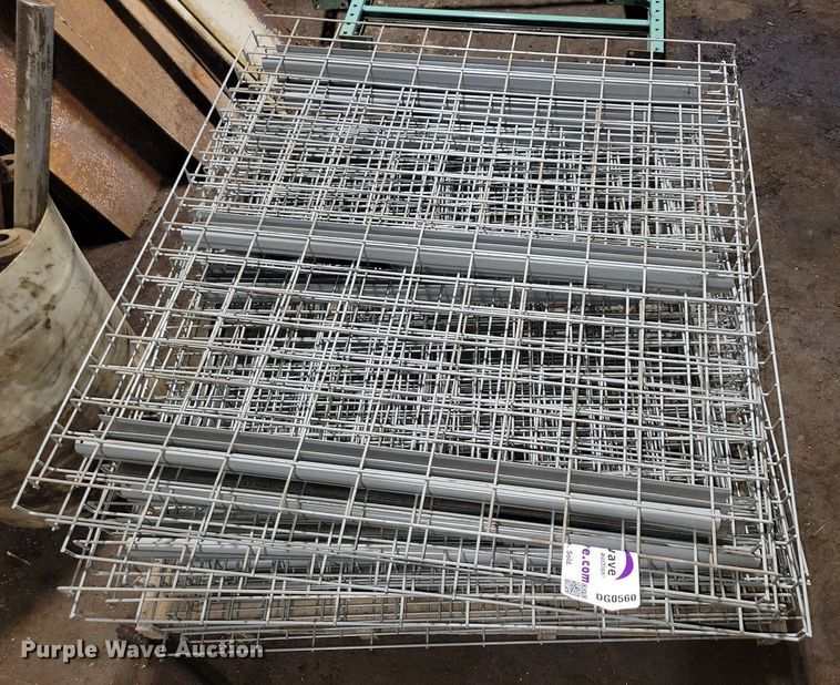 image for item DG0560 Pallet racking