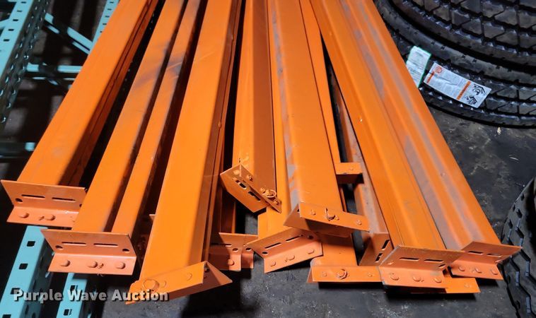image for item DG0560 Pallet racking