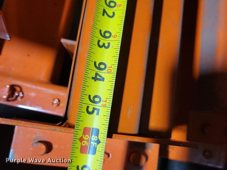 image for item DG0560 Pallet racking