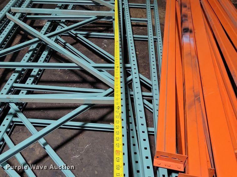 image for item DG0560 Pallet racking