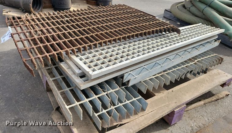 image for item DG0561 Truck parts