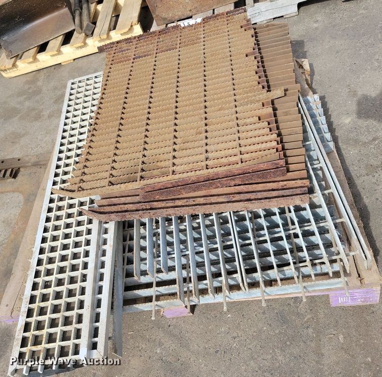 image for item DG0561 Truck parts