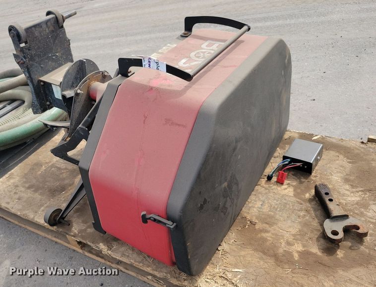 image for item DG0564 Boss TGS 1100 Spreader