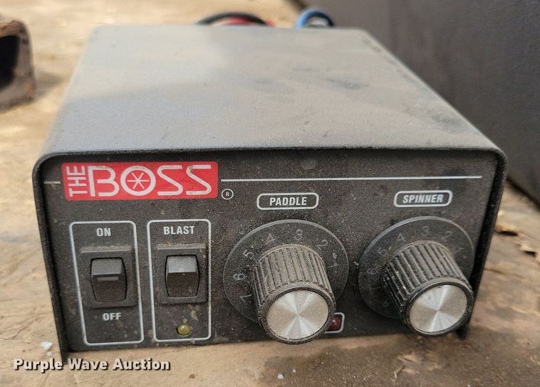 image for item DG0564 Boss TGS 1100 Spreader