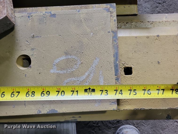 image for item DG0569 Approximately 26 Caterpillar cutting edges