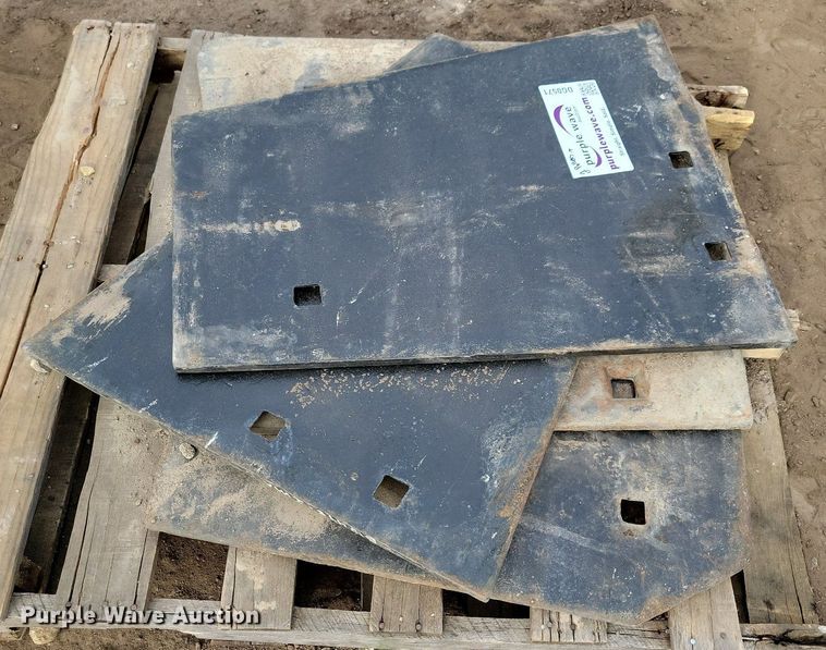image for item DG0571 Lippmann 30X62 jaw crusher parts