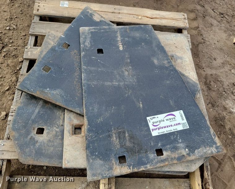 image for item DG0571 Lippmann 30X62 jaw crusher parts