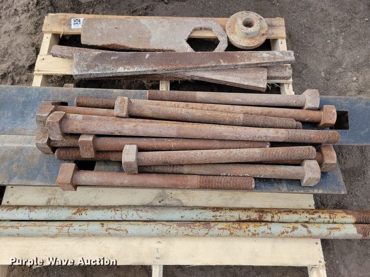 image for item DG0571 Lippmann 30X62 jaw crusher parts