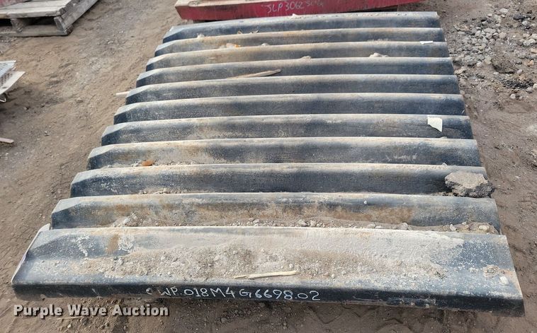 image for item DG0572 Jaw crusher plate