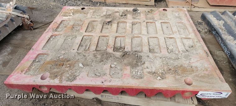 image for item DG0573 Jaw crusher plate