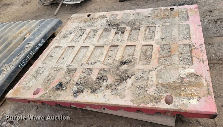 image for item DG0573 Jaw crusher plate