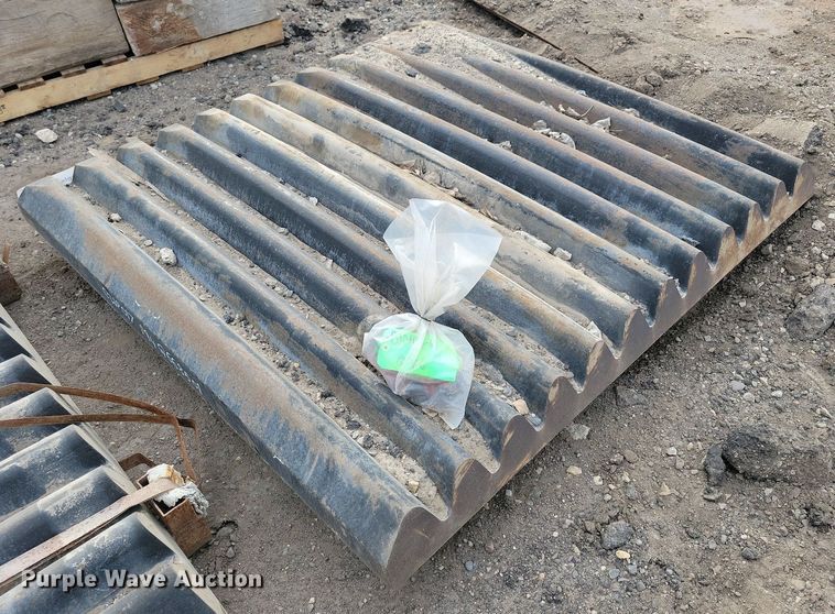 image for item DG0575 Jaw crusher plate