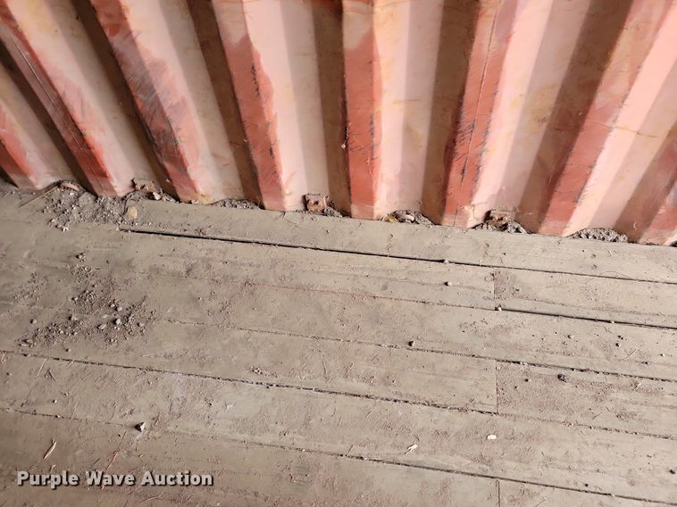 image for item DG0577 Evergreen shipping container