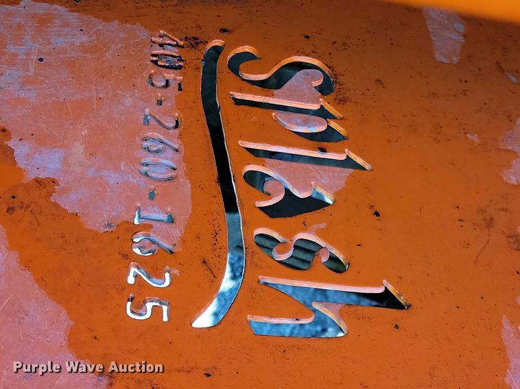 image for item DL7857 2007 Peterbilt 335 water truck