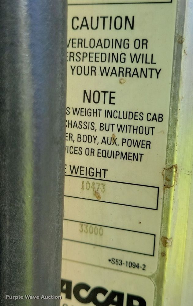 image for item DL7857 2007 Peterbilt 335 water truck