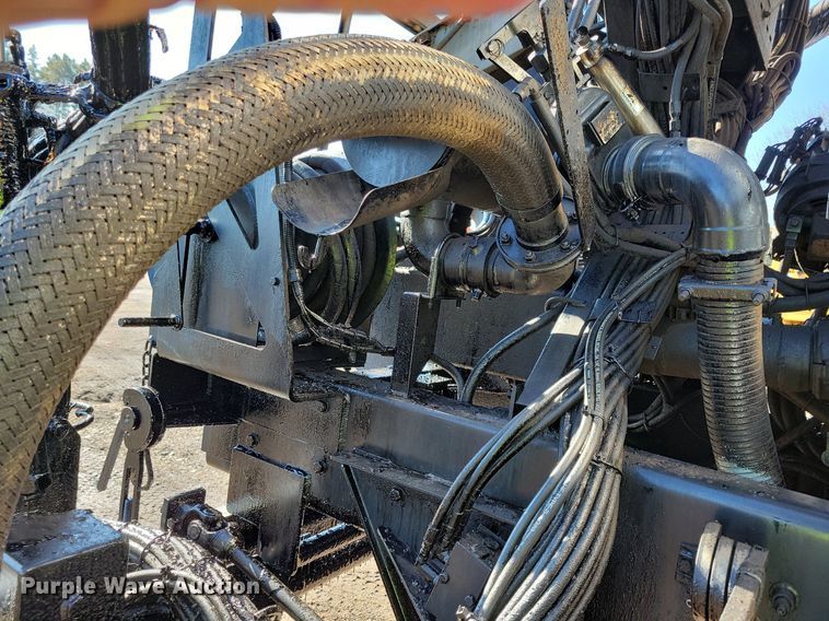 image for item DL7858 2022 Kenworth K370 oil distributor truck