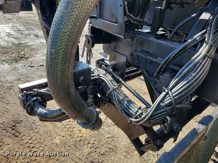 image for item DL7858 2022 Kenworth K370 oil distributor truck