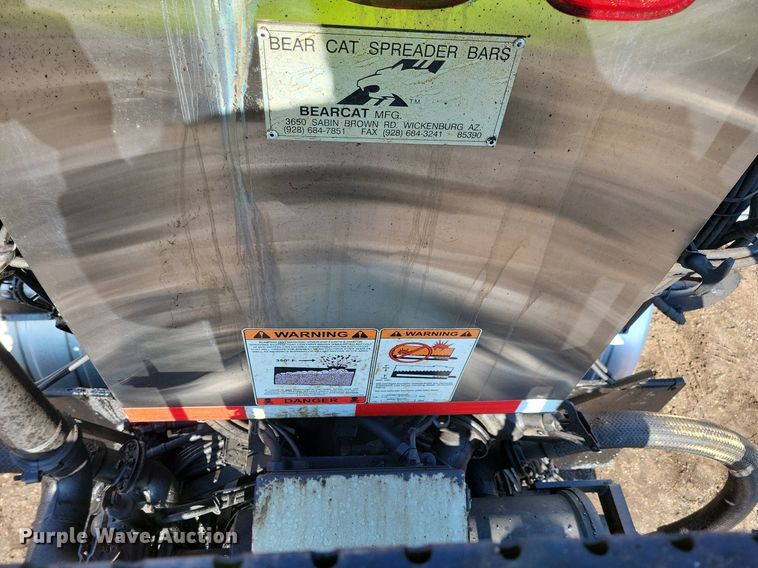 image for item DL7858 2022 Kenworth K370 oil distributor truck