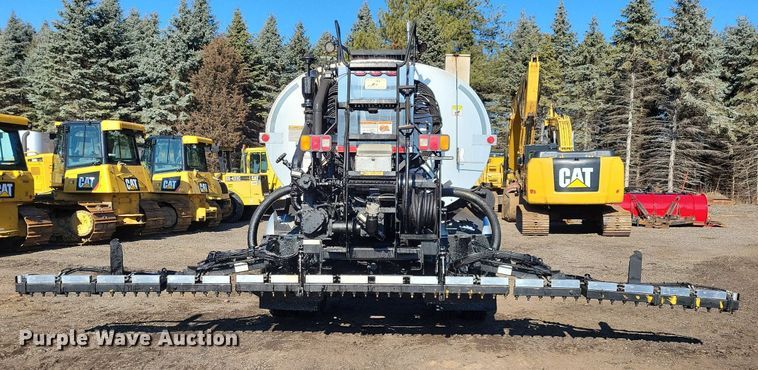 image for item DL7858 2022 Kenworth K370 oil distributor truck