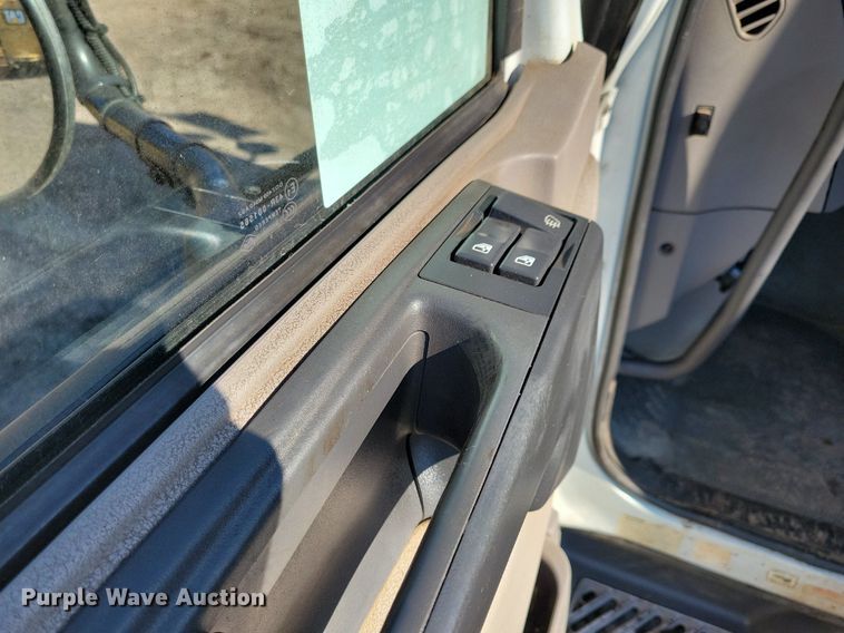 image for item DL7858 2022 Kenworth K370 oil distributor truck