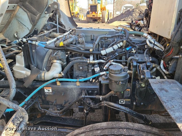 image for item DL7858 2022 Kenworth K370 oil distributor truck