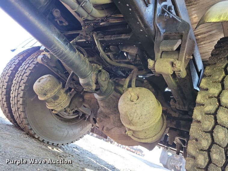 image for item DL7858 2022 Kenworth K370 oil distributor truck