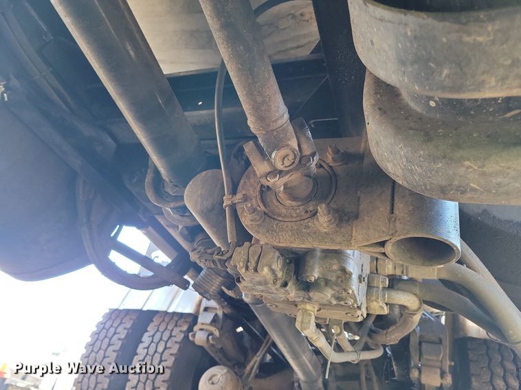 image for item DL7858 2022 Kenworth K370 oil distributor truck