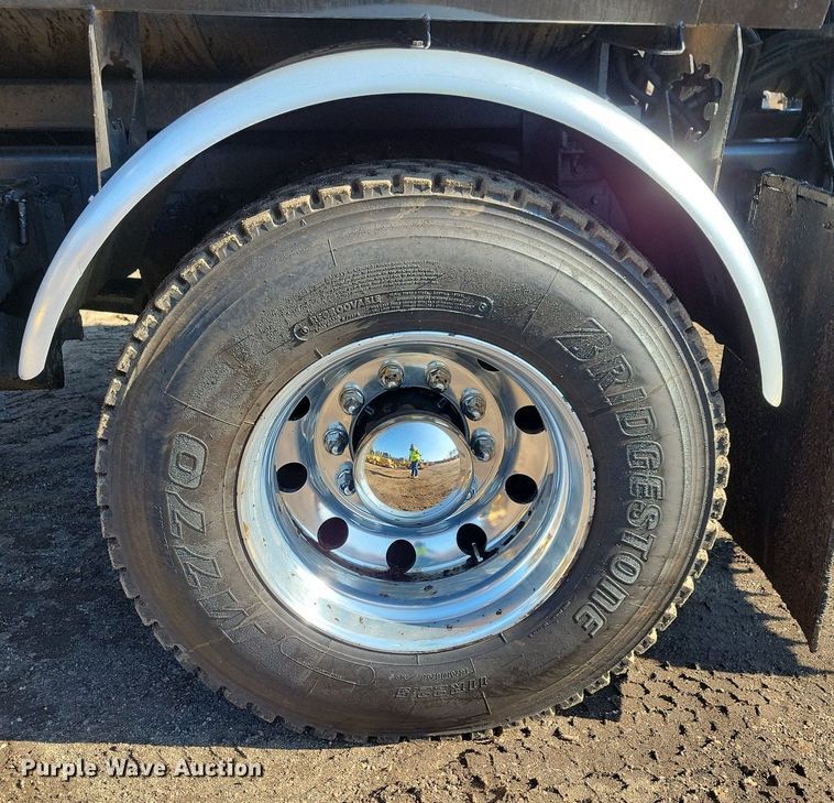 image for item DL7858 2022 Kenworth K370 oil distributor truck