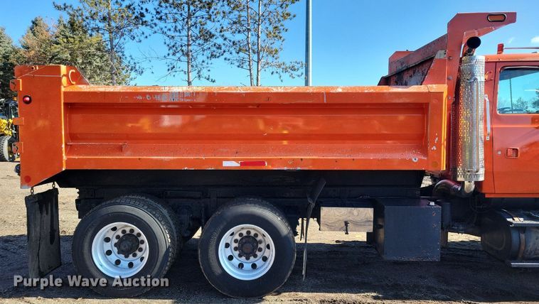 image for item DL7859 1997 Ford LT9000 dump truck