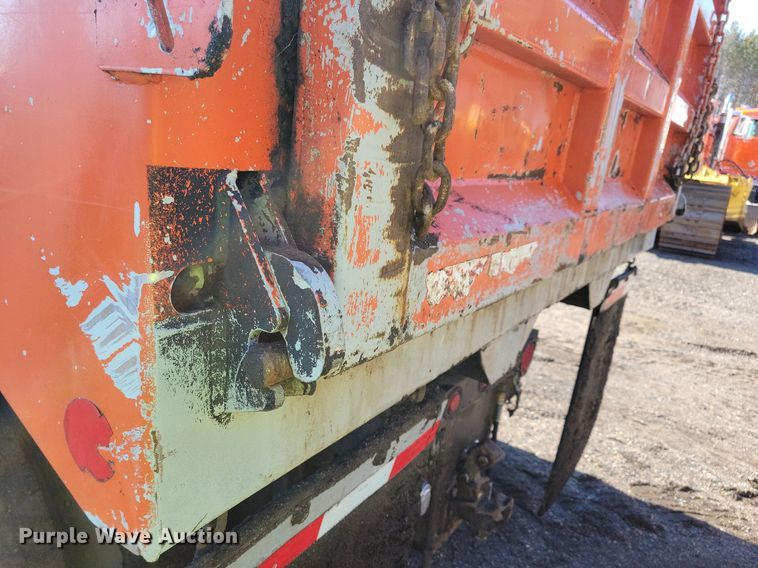 image for item DL7859 1997 Ford LT9000 dump truck