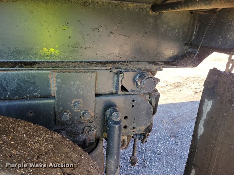 image for item DL7859 1997 Ford LT9000 dump truck