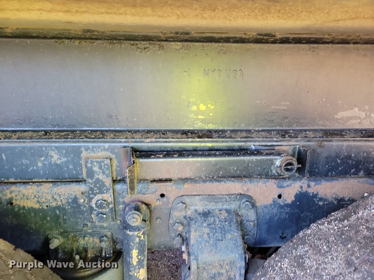 image for item DL7859 1997 Ford LT9000 dump truck