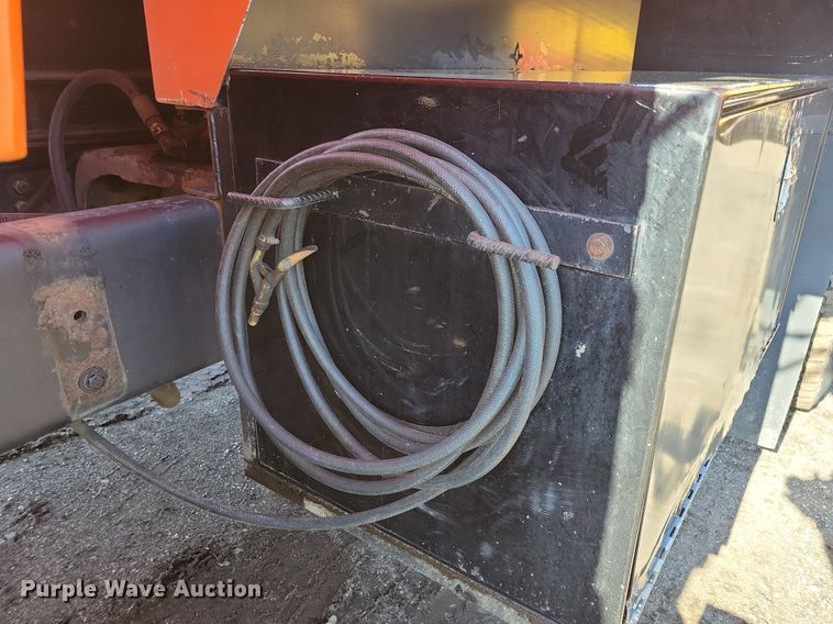 image for item DL7859 1997 Ford LT9000 dump truck