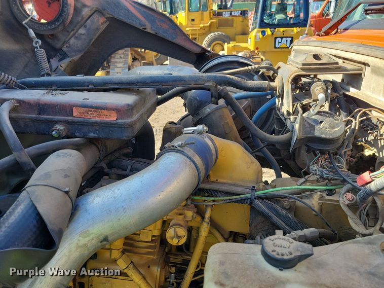 image for item DL7859 1997 Ford LT9000 dump truck