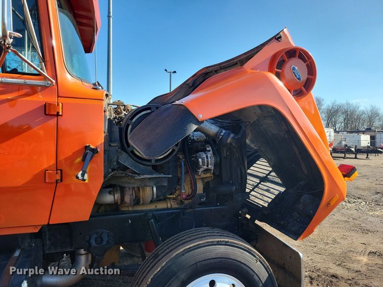 image for item DL7859 1997 Ford LT9000 dump truck