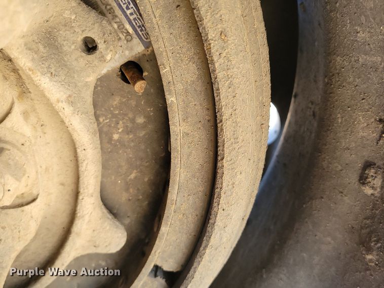 image for item DL7859 1997 Ford LT9000 dump truck