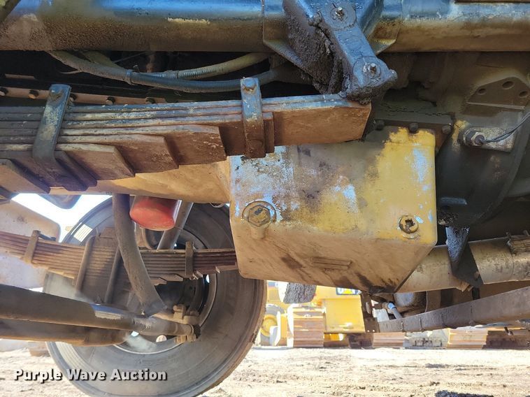 image for item DL7859 1997 Ford LT9000 dump truck