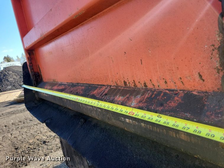 image for item DL7860 1995 Ford LT9000 dump truck