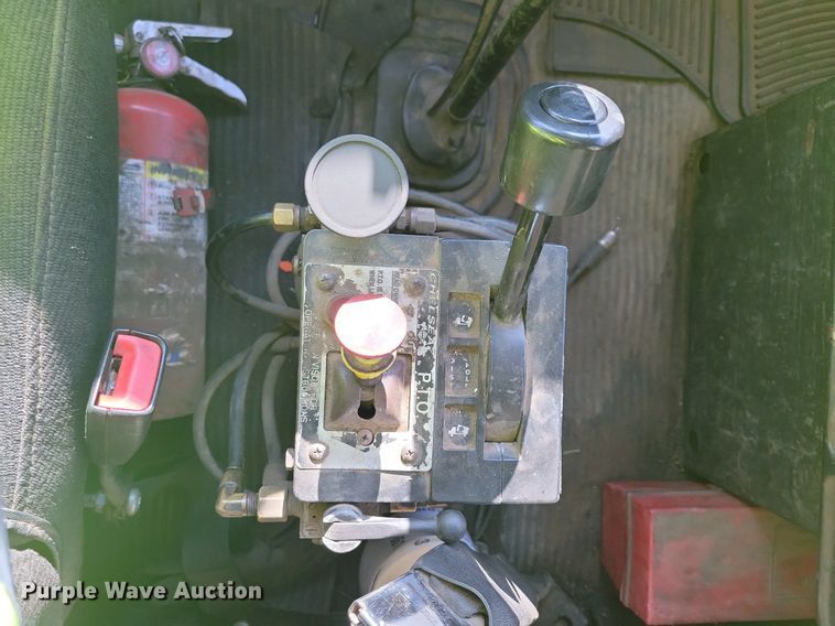 image for item DL7860 1995 Ford LT9000 dump truck