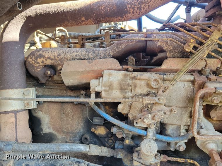 image for item DL7860 1995 Ford LT9000 dump truck