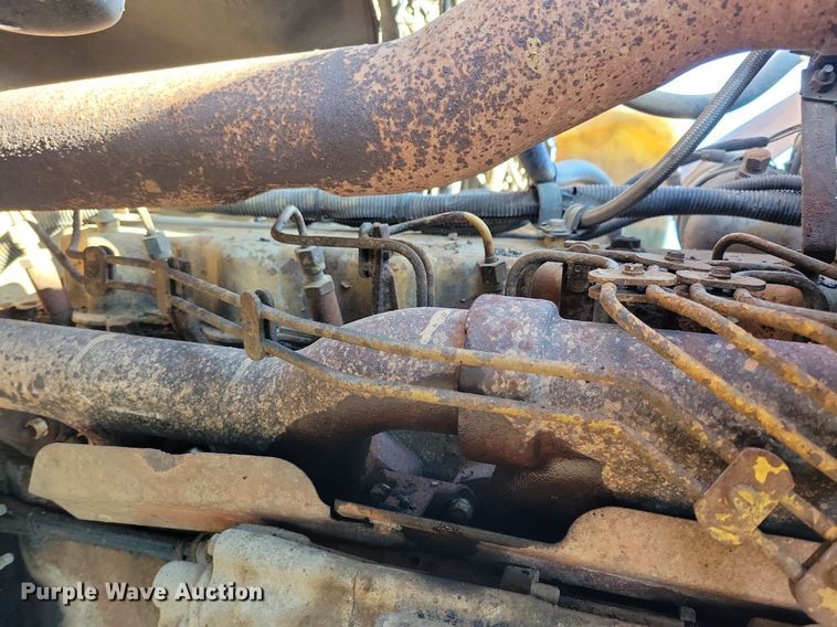 image for item DL7860 1995 Ford LT9000 dump truck