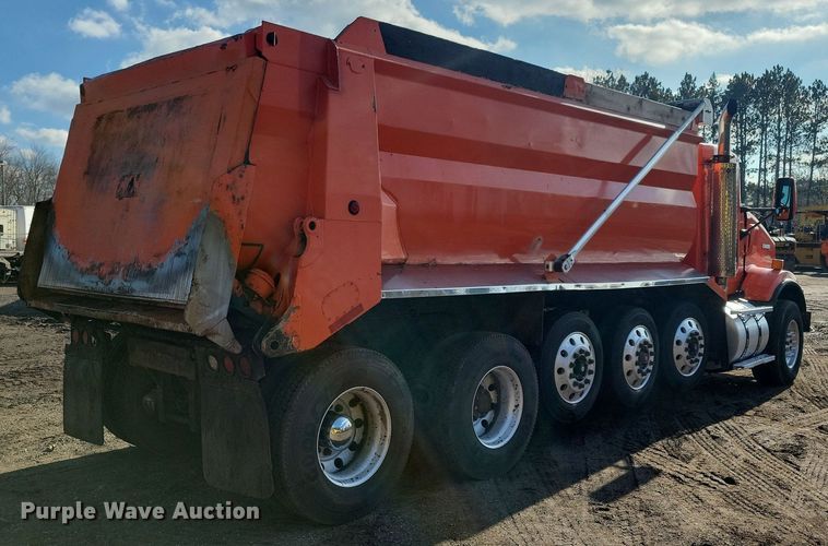 image for item DL7861 2002 Kenworth T800 dump truck