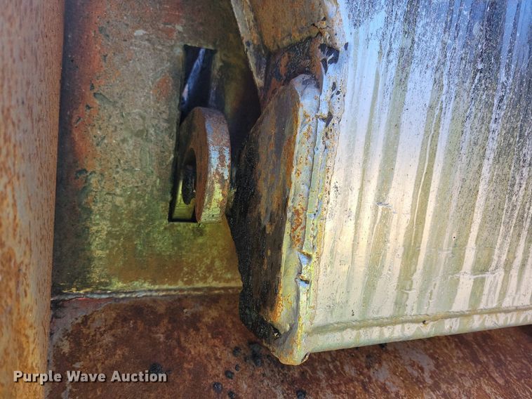 image for item DL7861 2002 Kenworth T800 dump truck