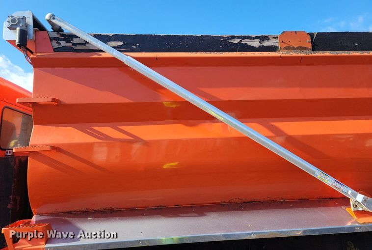 image for item DL7861 2002 Kenworth T800 dump truck