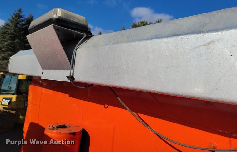 image for item DL7861 2002 Kenworth T800 dump truck