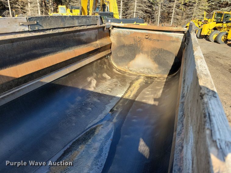 image for item DL7861 2002 Kenworth T800 dump truck