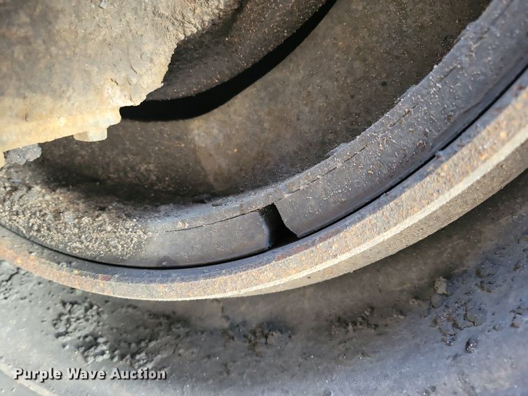 image for item DL7861 2002 Kenworth T800 dump truck