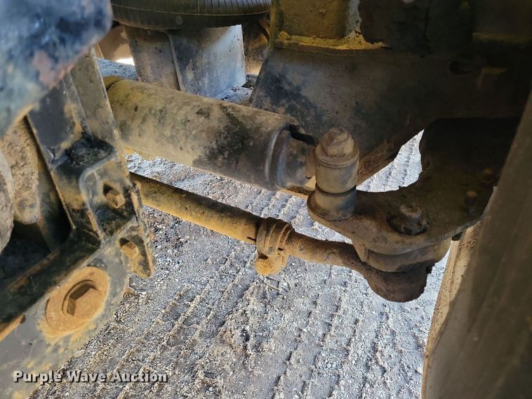 image for item DL7861 2002 Kenworth T800 dump truck