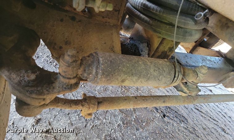 image for item DL7861 2002 Kenworth T800 dump truck