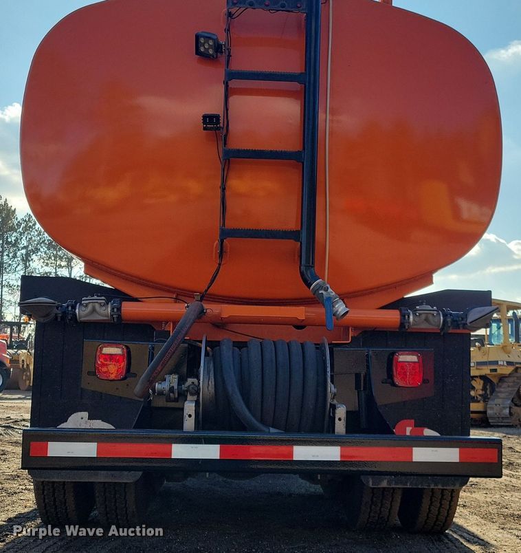 image for item DL7862 2022 Kenworth T370 water truck
